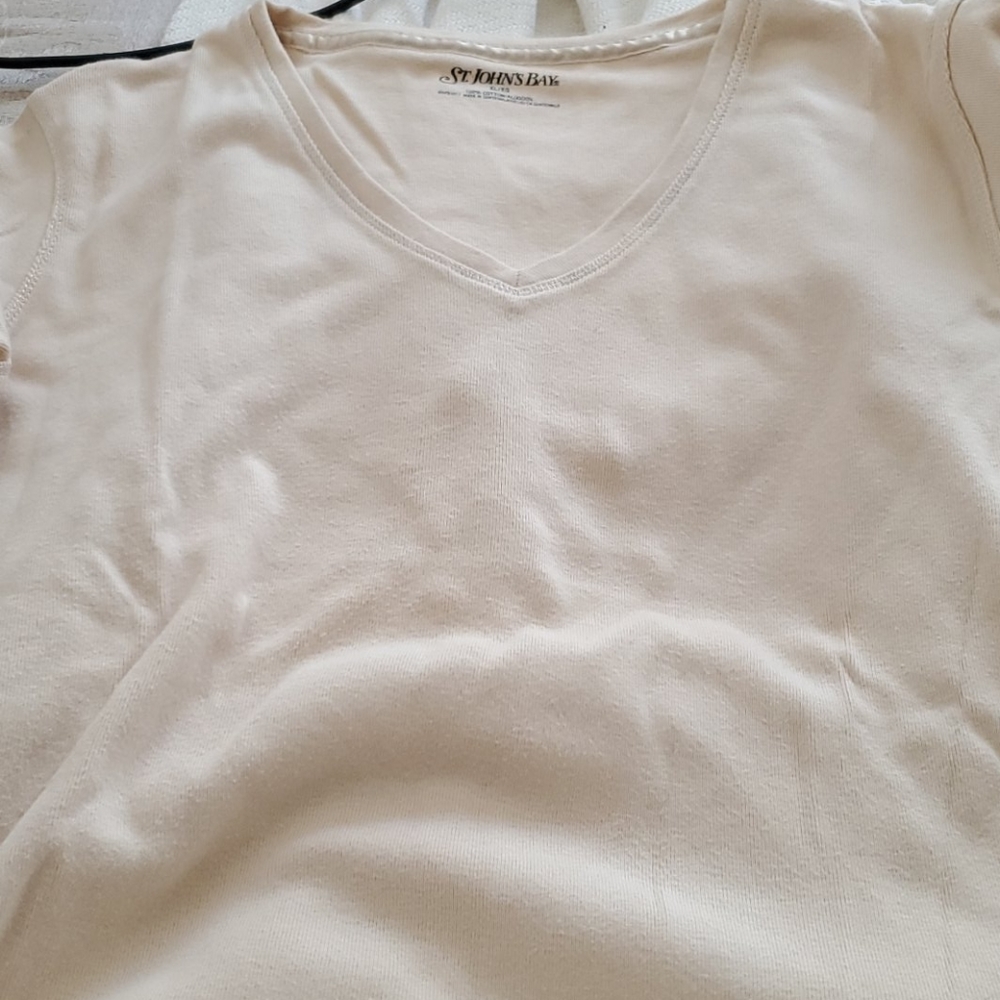 3 quarter sleeve shirt